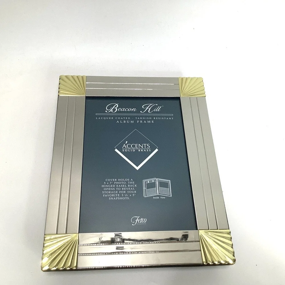 NEW Fetco Solid Brass Beacon Hill Frame Hinged Holds 5 x 7 Photo Box Easel‎